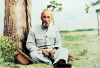 Tinh thần tự học của Bác