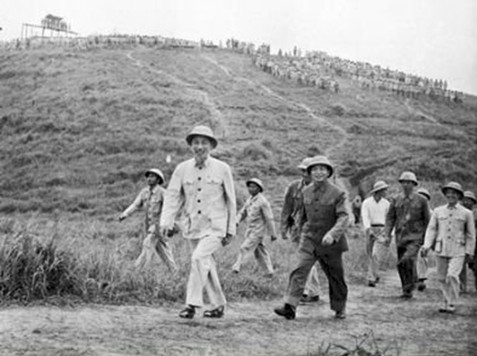 Kể chuyện về Bác Hồ – Luôn quan tâm đến thế hệ trẻ